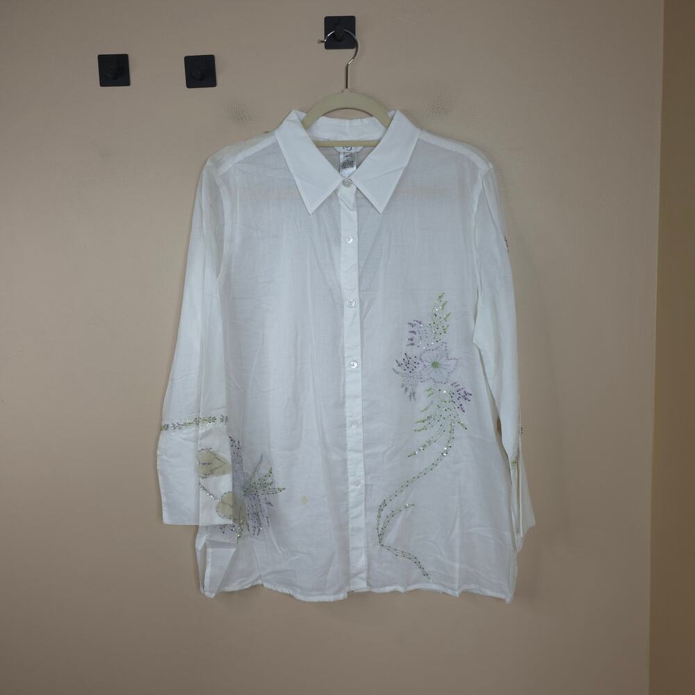 IOS Long Sleeve 100% Cotton Floral Embroidered Button Up Shirt in White Size L